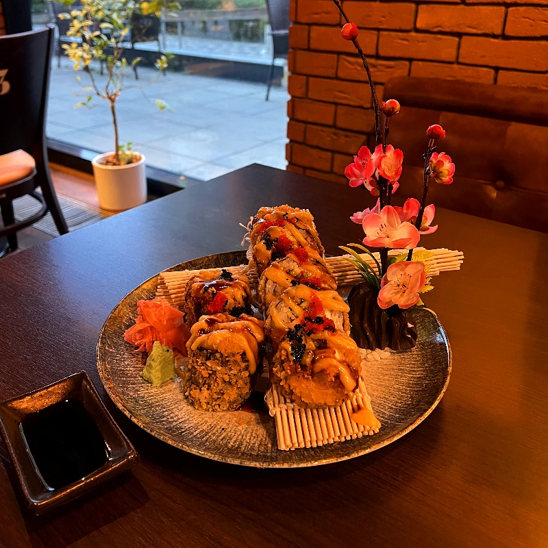 Omakase & Fusion Sushi SATÉ